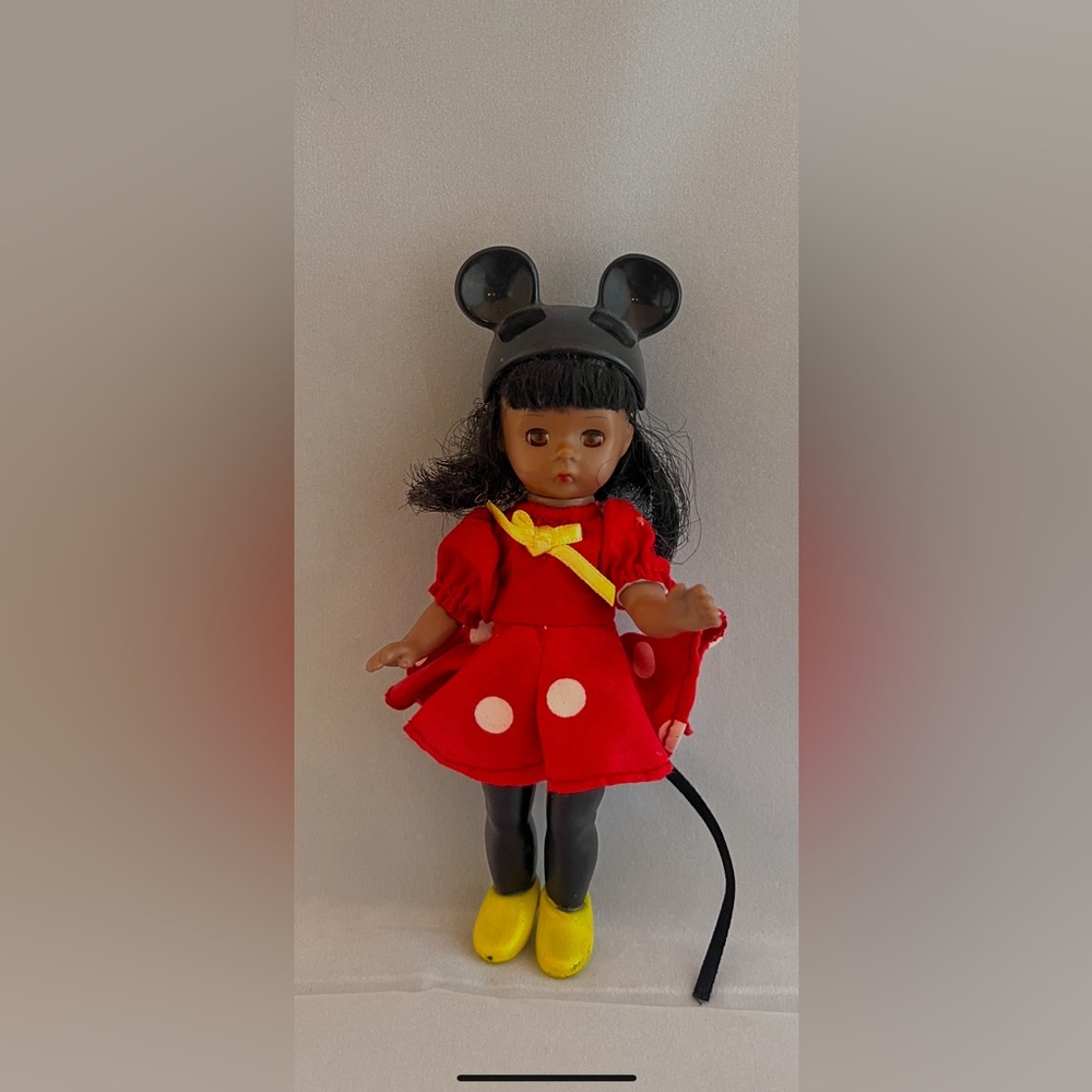 Rare Madame Alexander Minnie Mouse Doll